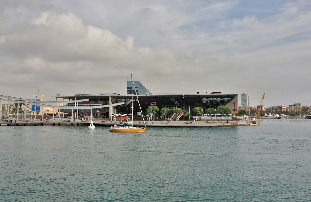 Foto: Vista del puerto - Barcelona (Cataluña), España