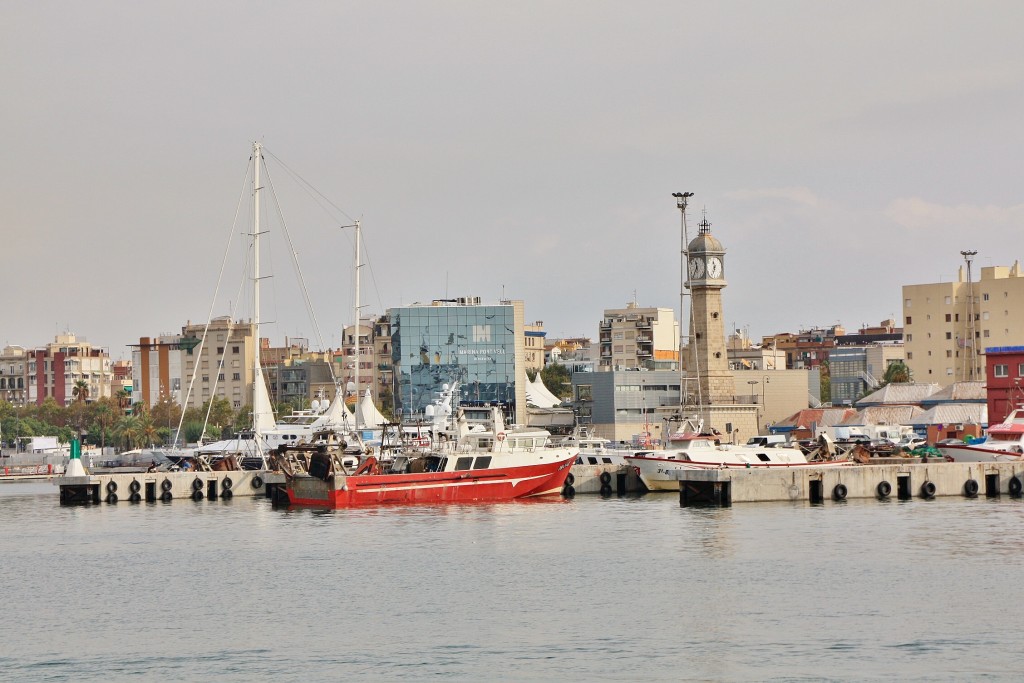 Foto: Vista del puerto - Barcelona (Cataluña), España