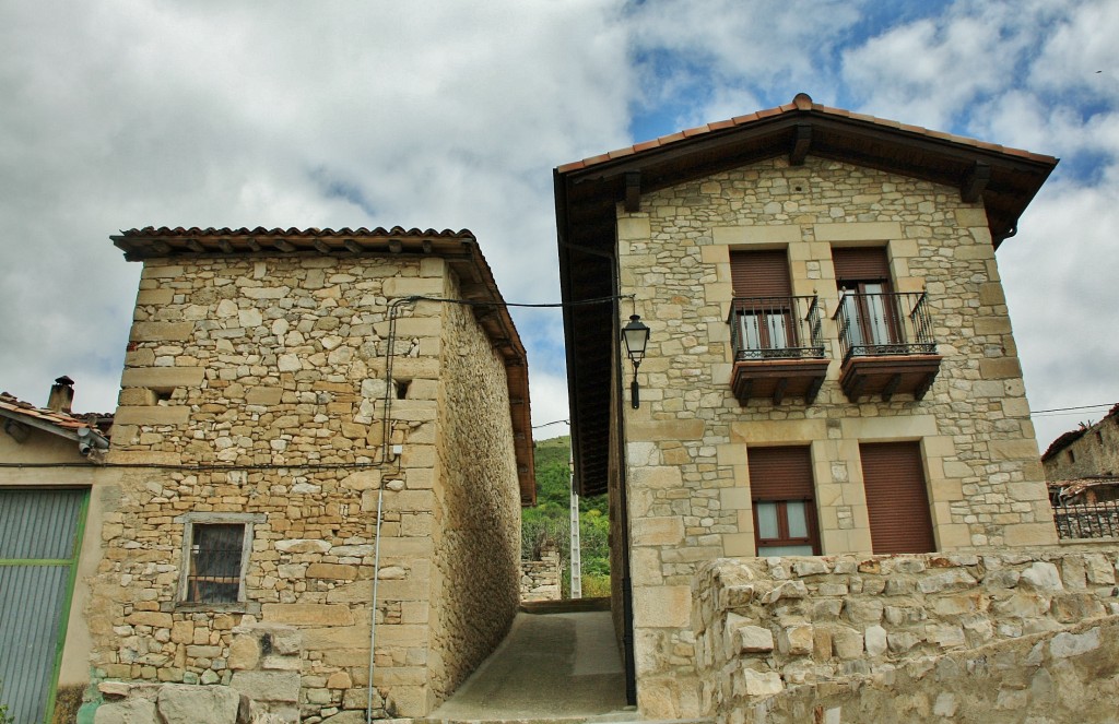 Foto: Vista del pueblo - Treviño (Burgos), España