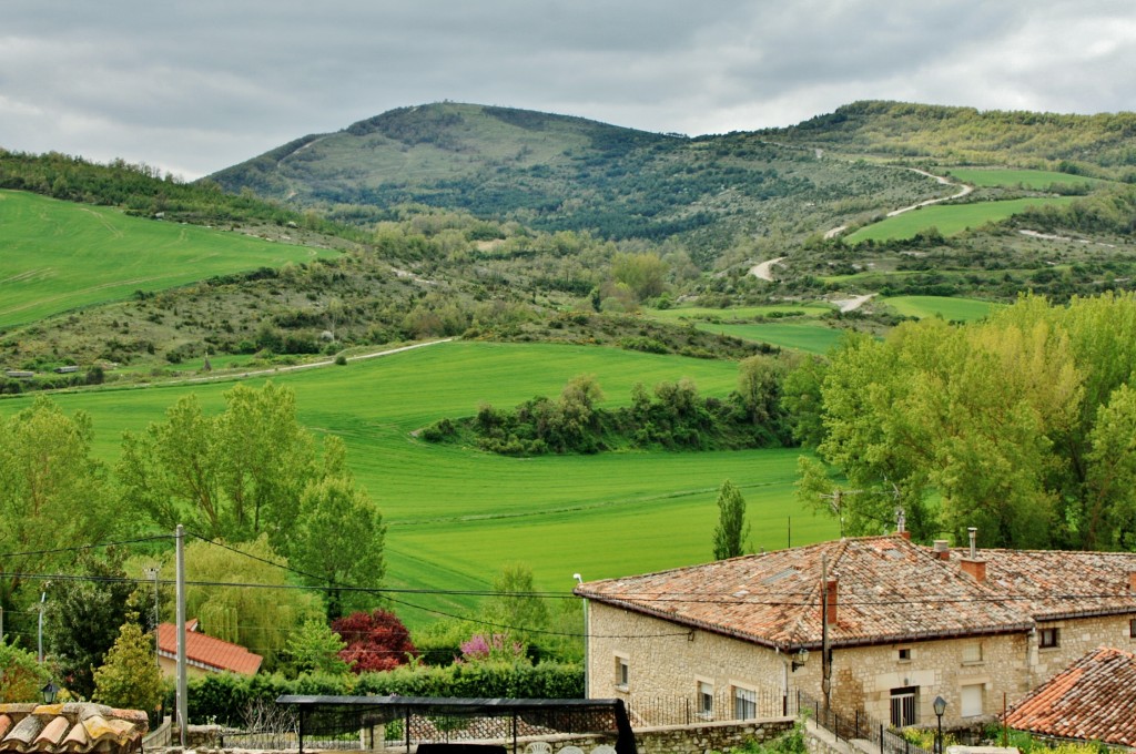 Foto: Vista desde el pueblo - Treviño (Burgos), España