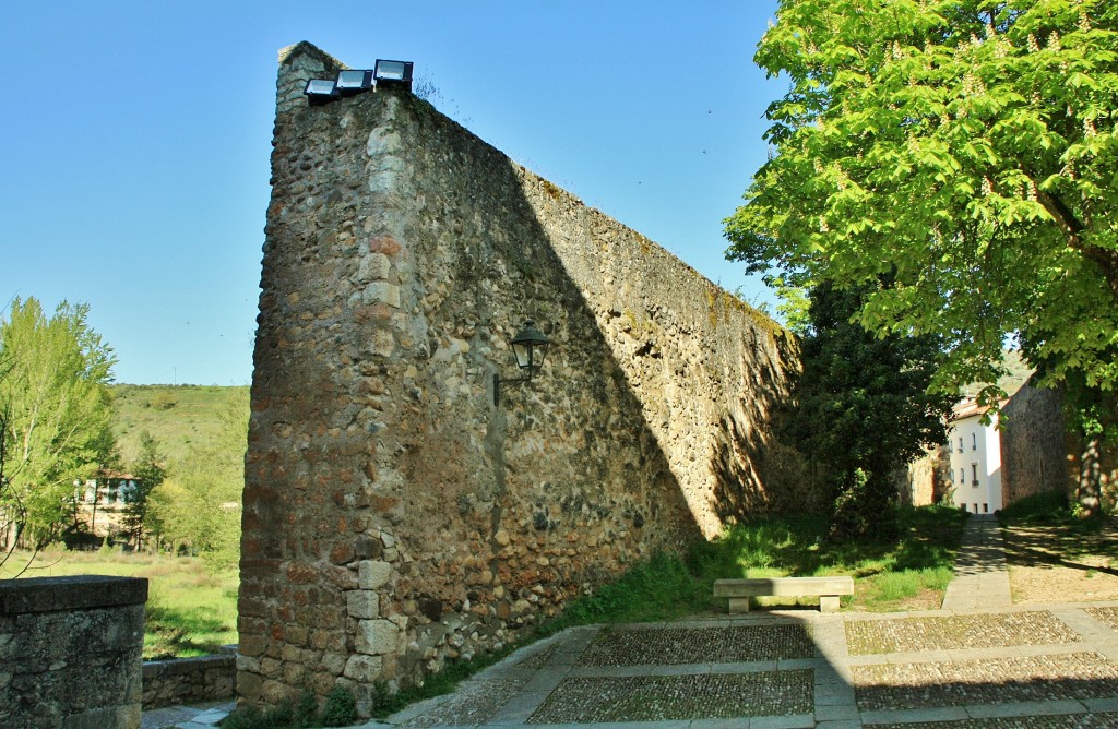 Foto: Muralla - Covarrubias (Burgos), España