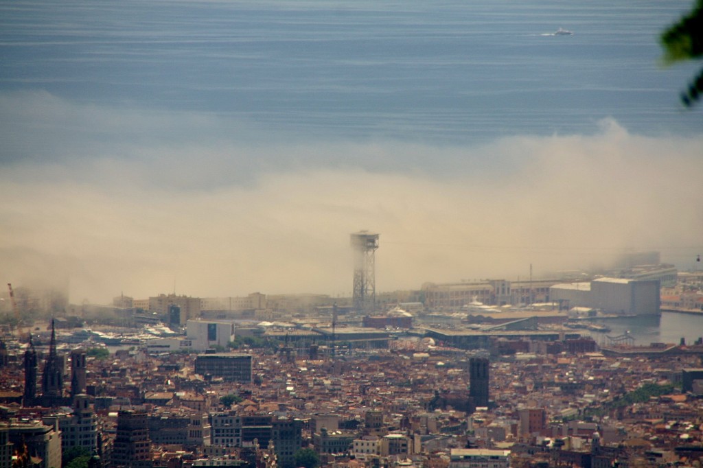 Foto: Vistas desde el Tibidabo - Barcelona (Cataluña), España