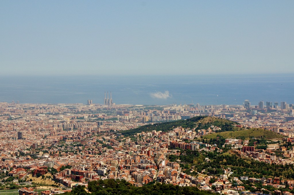 Foto: Vistas desde el Tibidabo - Barcelona (Cataluña), España