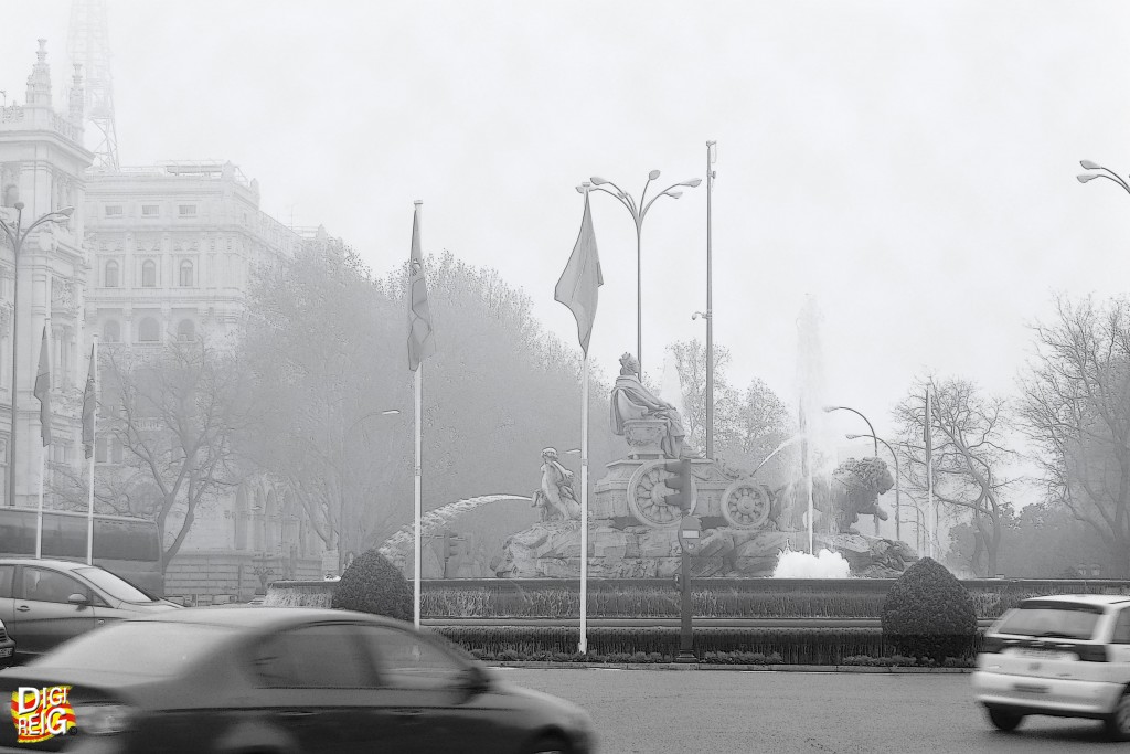 Foto: Niebla en la Ciudad-La Cibeles - Madrid (Comunidad de Madrid), España