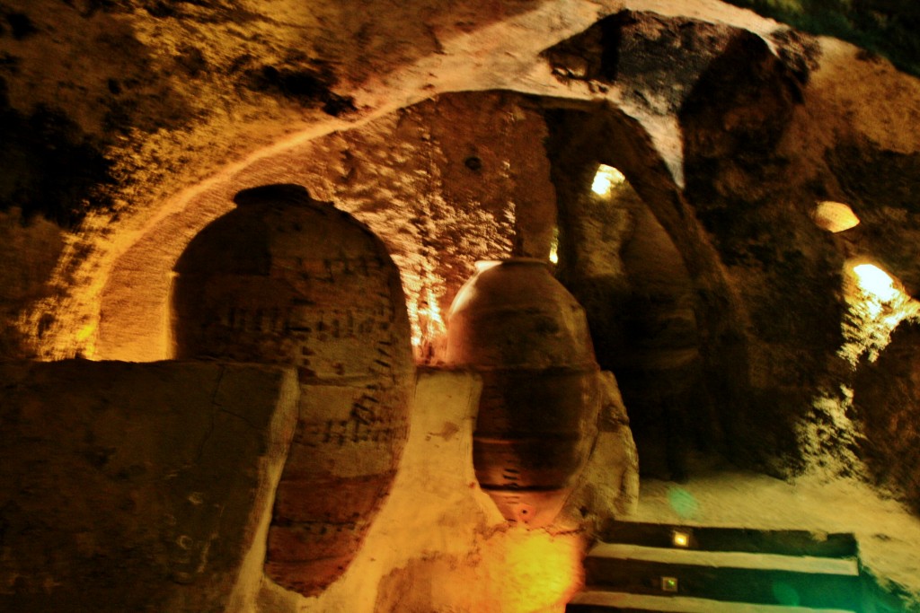 Foto: Cuevas - Requena (València), España