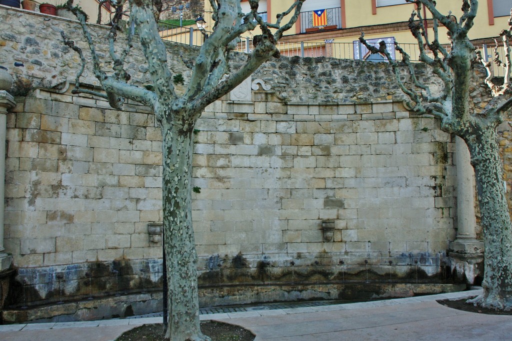 Foto: Fuente menor - L´Espluga de Francolí (Tarragona), España