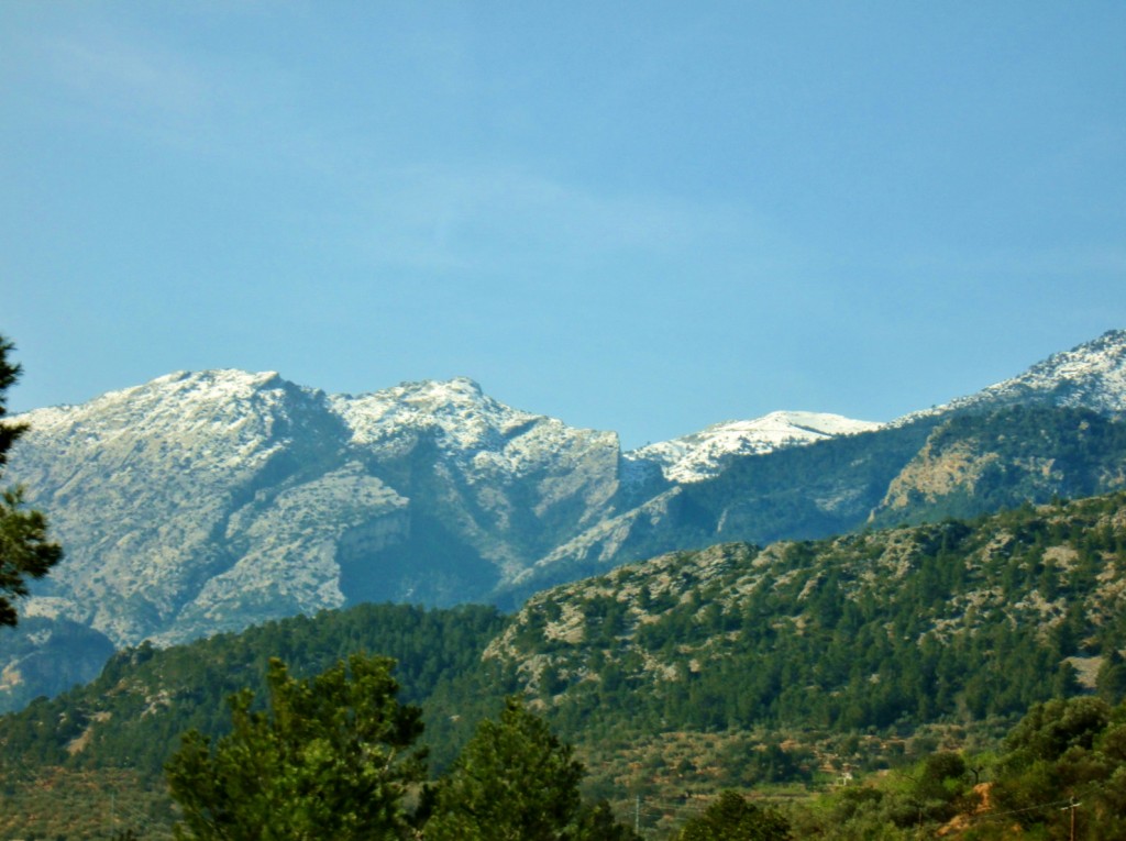 Foto: Montañas nevadas - Paüls (Tarragona), España