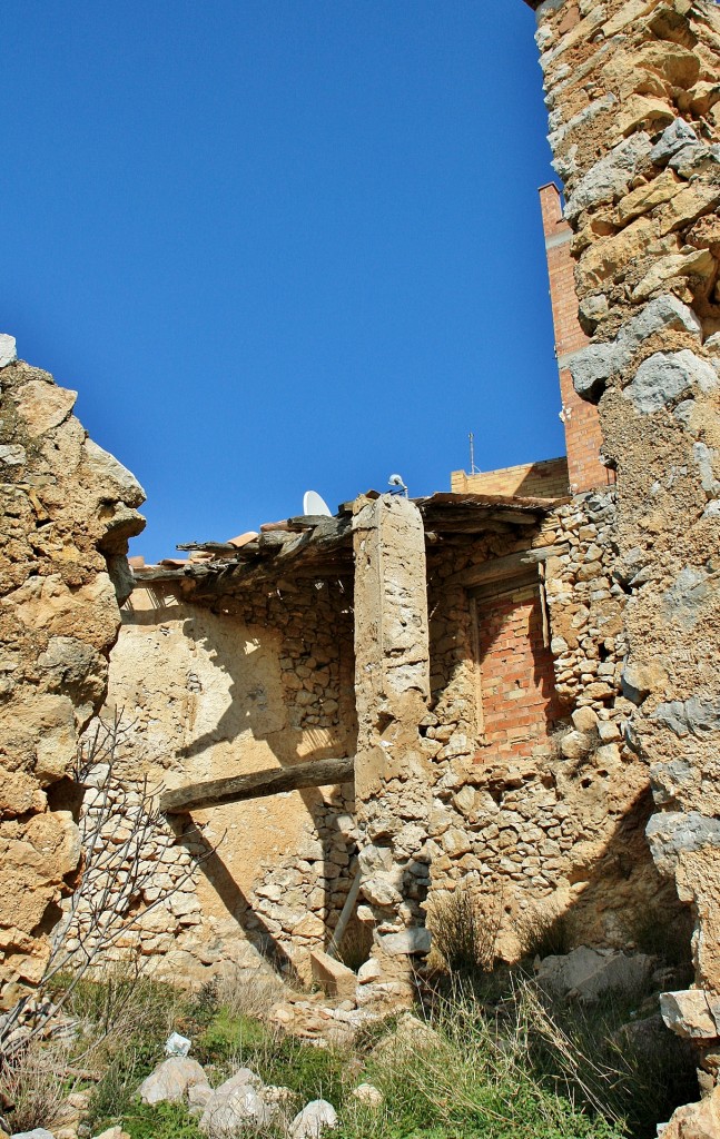 Foto Vista Del Pueblo Pinell De Brai Tarragona España 9642