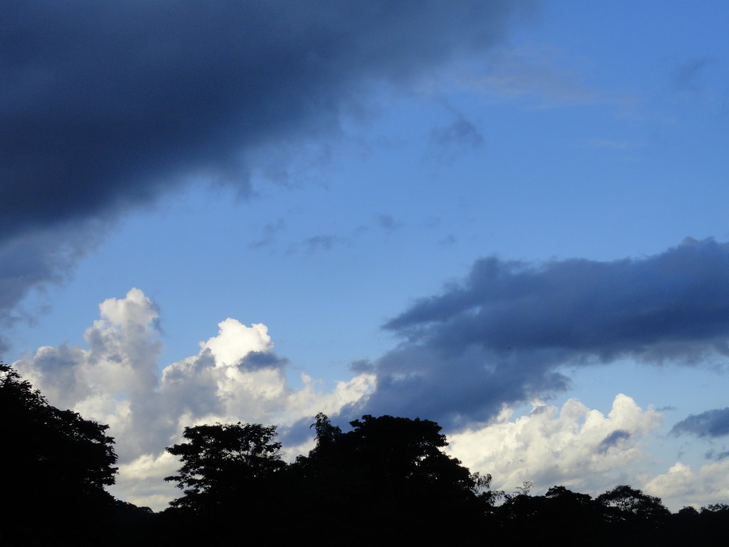 Foto: cielo - Shell (Pastaza), Ecuador