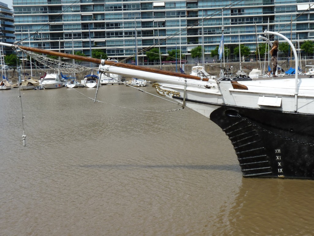 Foto: Puerto Madero; Corbeta Uruguay - Ciudad Autónoma de Buenos Aires (Buenos Aires), Argentina