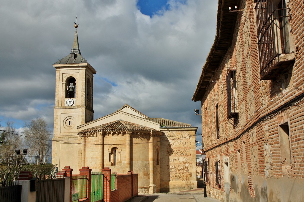 Foto: Vista del pueblo - Talamanca de Jarama (Madrid), España