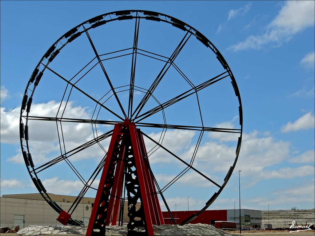 Foto: 130523-05 PTR ESCULTURAS - Zaragoza (Aragón), España