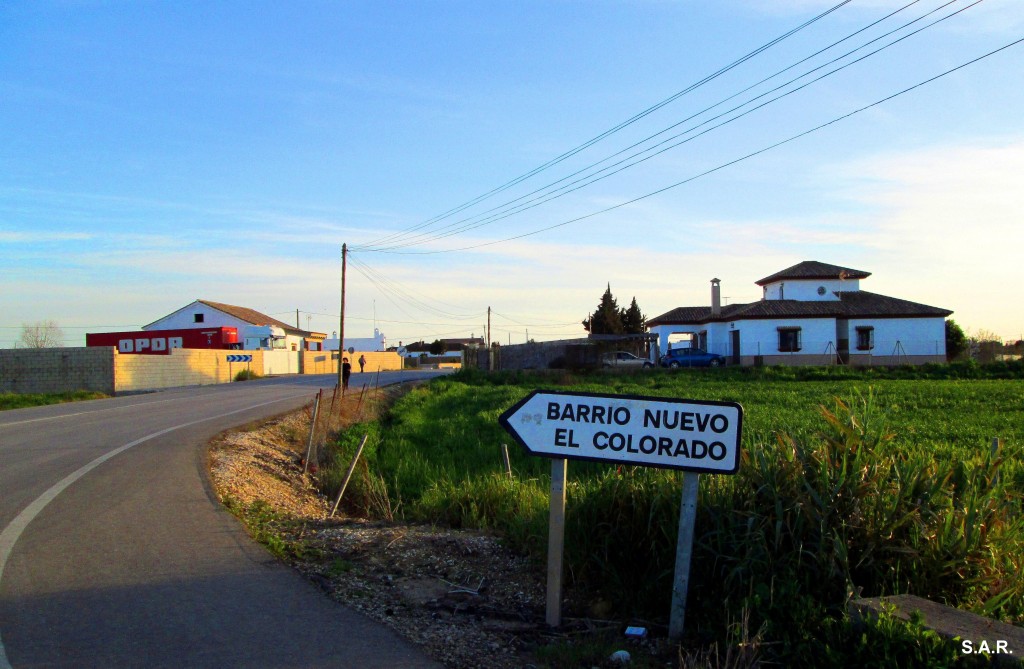 Foto: Dirección El Colorado - Barrio Nuevo (Cádiz), España