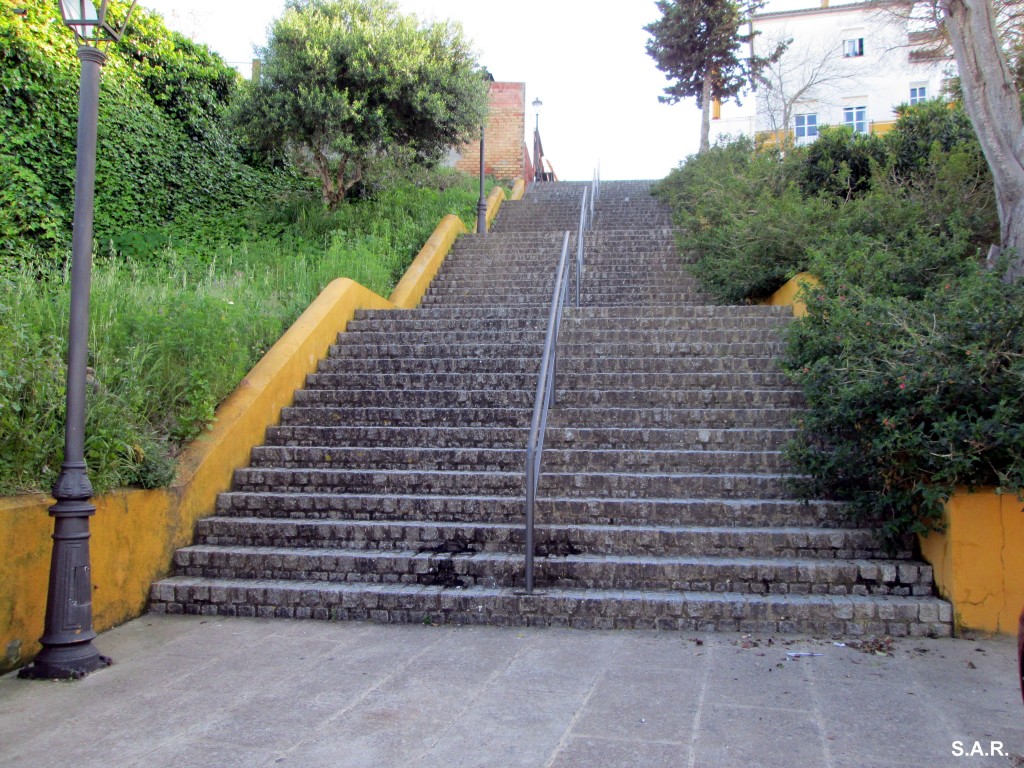 Foto: Subida a la Calle Oeste - Benalup (Cádiz), España