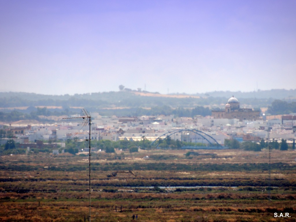 Foto: Chiclana vista desde San Fernando - Chiclana de la Frontera (Cádiz), España