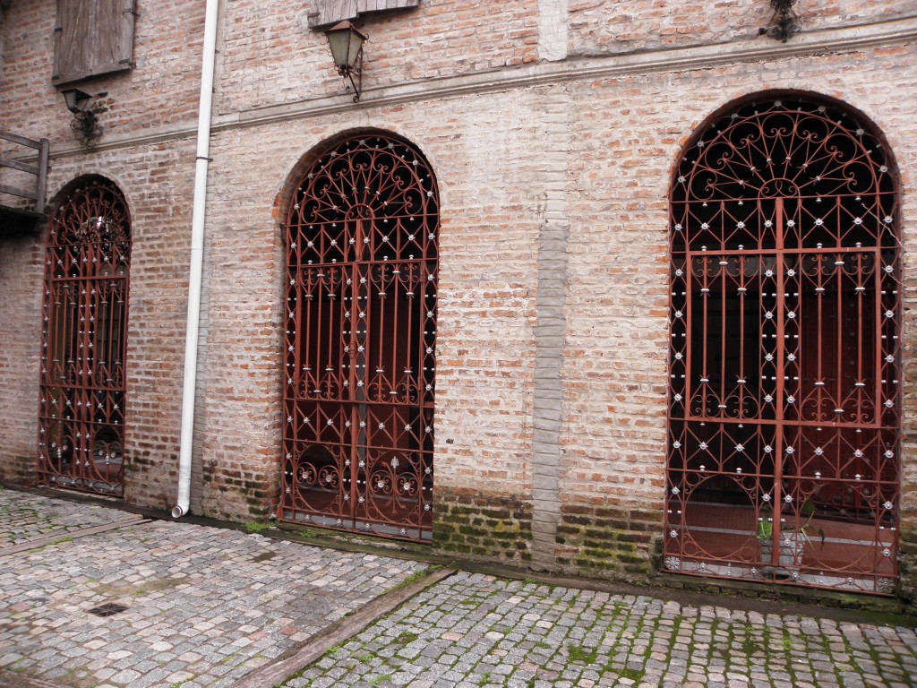 Foto: Campanópolis - González Catán (Buenos Aires), Argentina