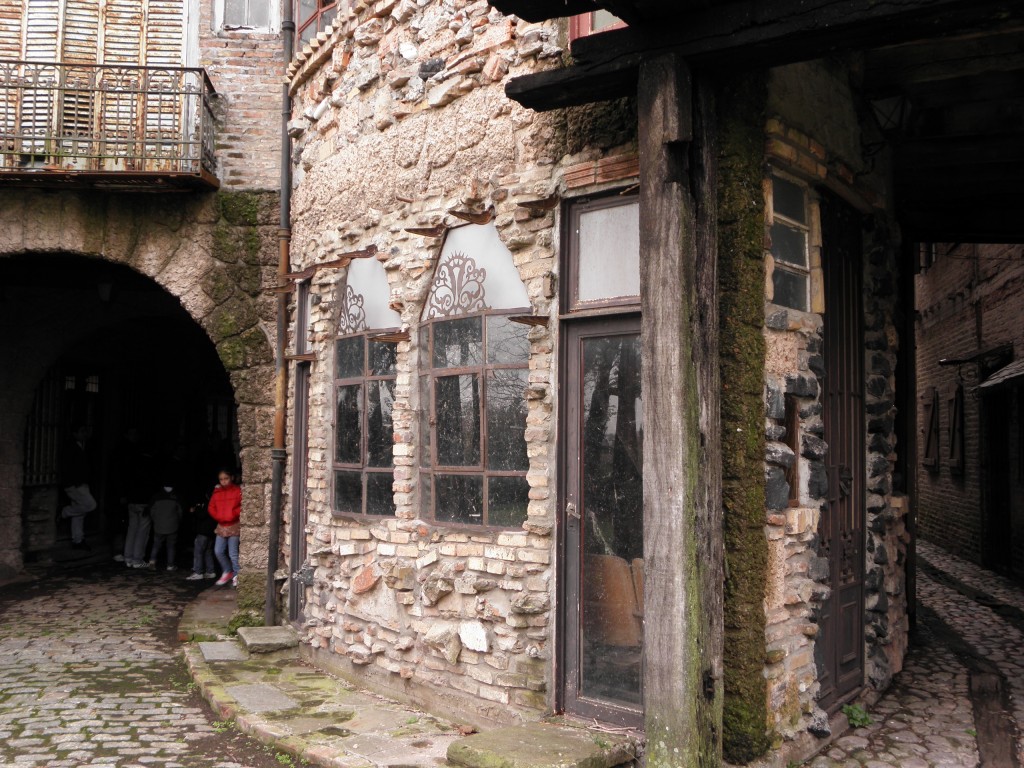 Foto: Campanópolis - González Catán (Buenos Aires), Argentina