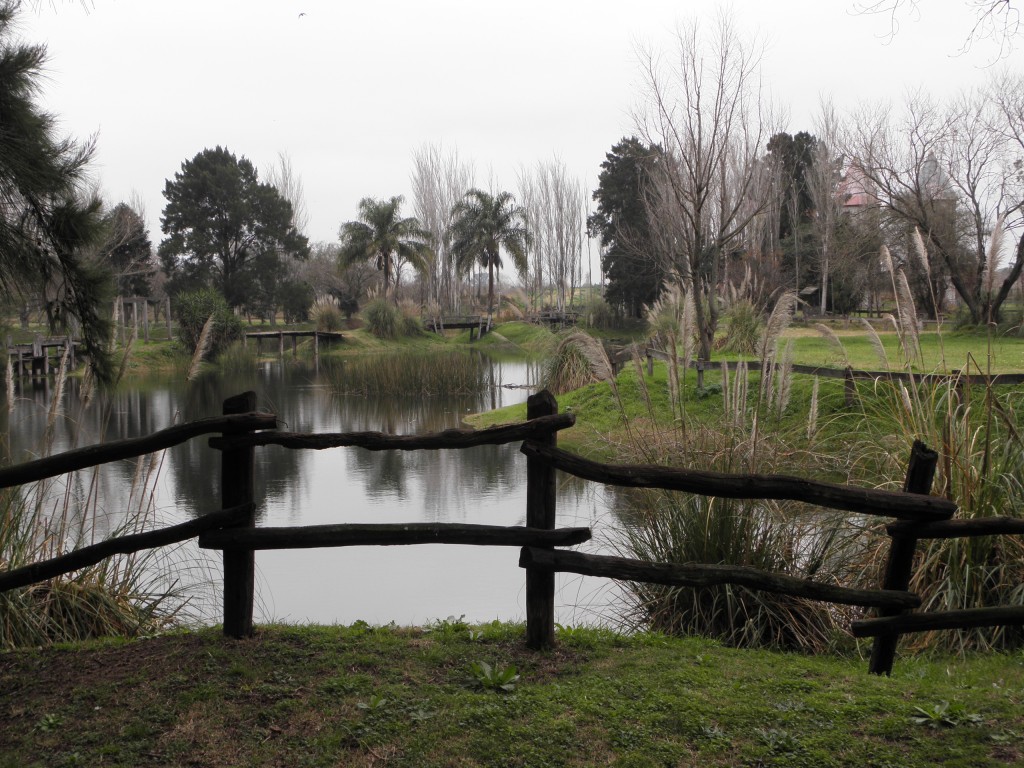 Foto: Campanópolis - González Catán (Buenos Aires), Argentina