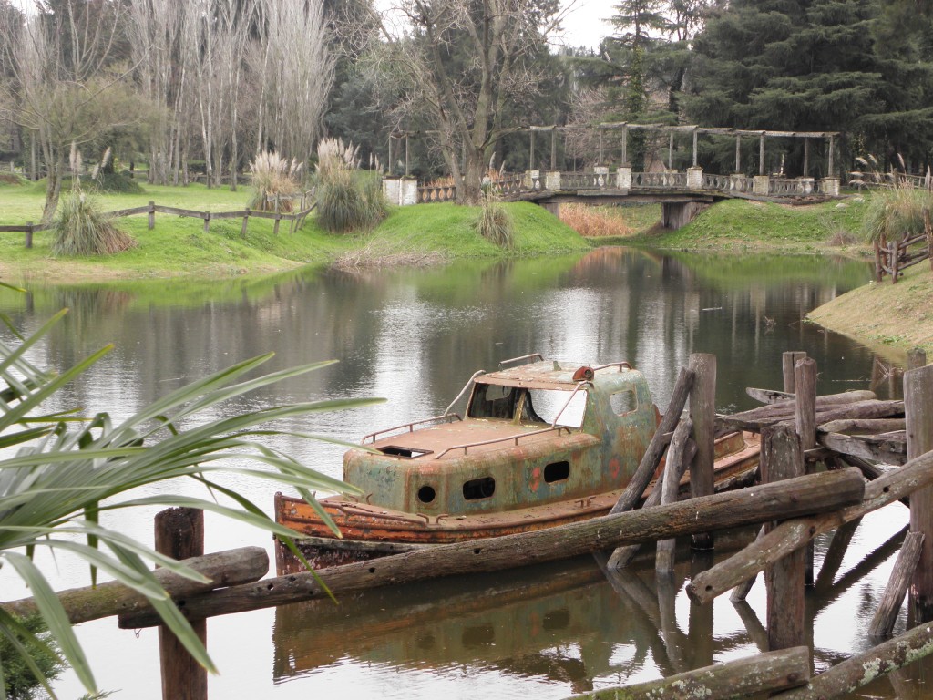 Foto: Campanópolis - González Catán (Buenos Aires), Argentina