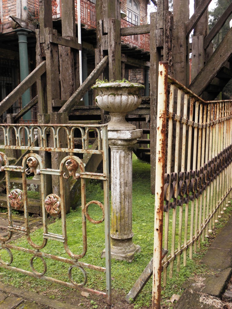 Foto: Campanópolis - González Catán (Buenos Aires), Argentina