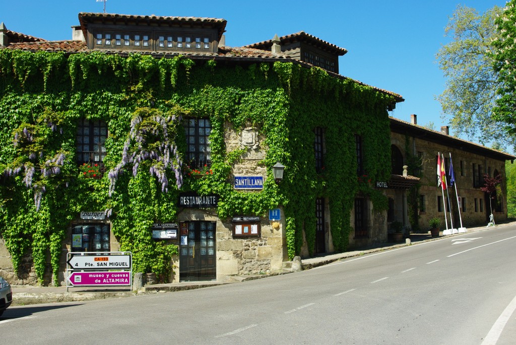 Foto de Santillana del Mar (Cantabria), España