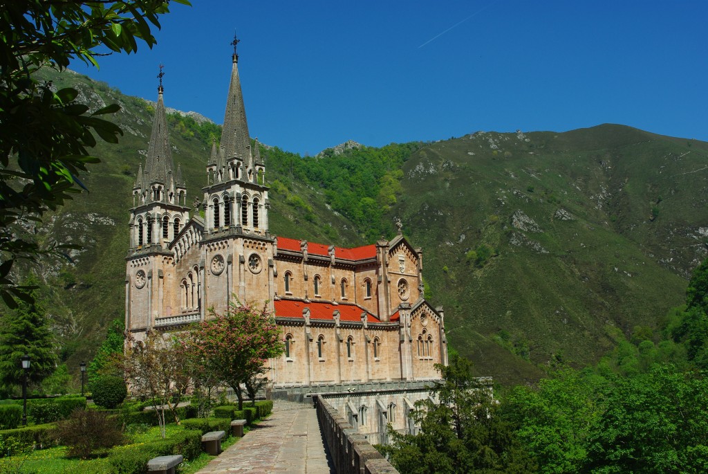 Foto de Cangas de Onis (Asturias), España