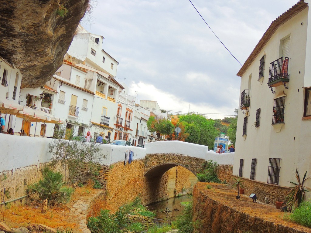 Foto de Setenil de las Bodegas (Cádiz), España