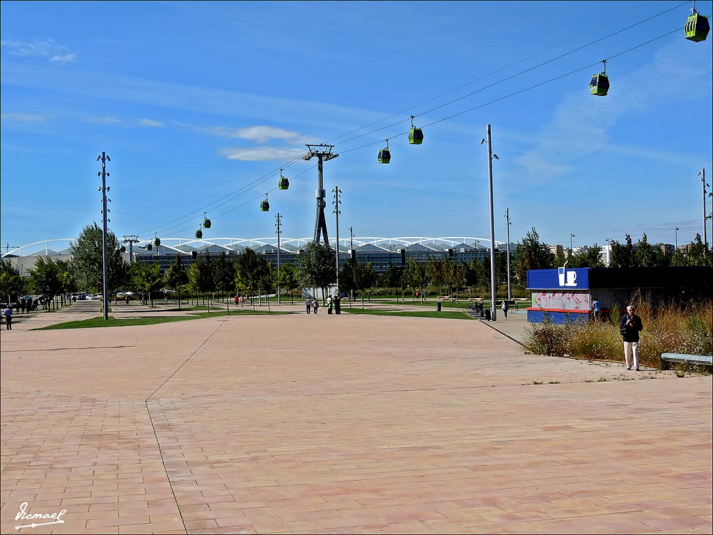 Foto: 130915-50 PABELLON PUENTE - Zaragoza (Aragón), España