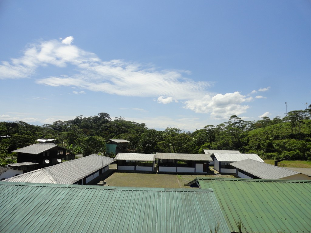 Foto: Colegio - Simón Bolívar (Mushullacta) (Pastaza), Ecuador