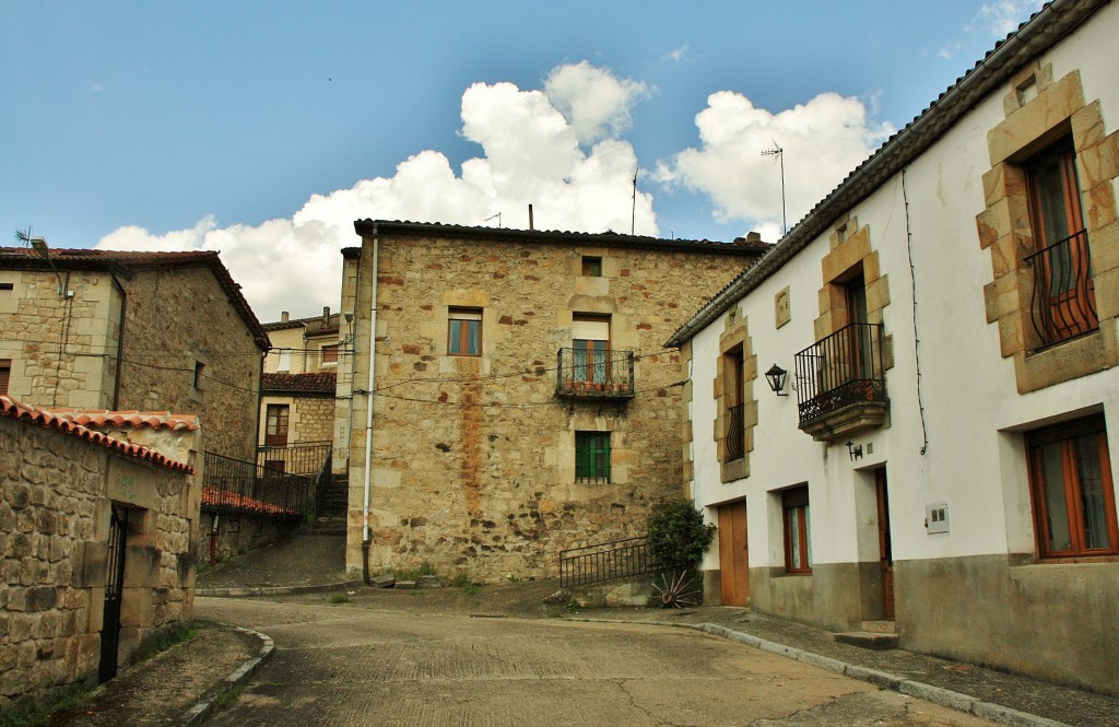 Foto: Centro histórico - Regumiel de la Sierra (Burgos), España