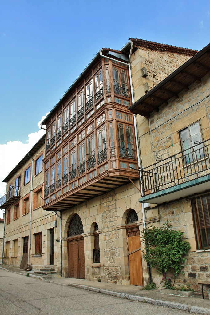 Foto: Centro histórico - Regumiel de la Sierra (Burgos), España