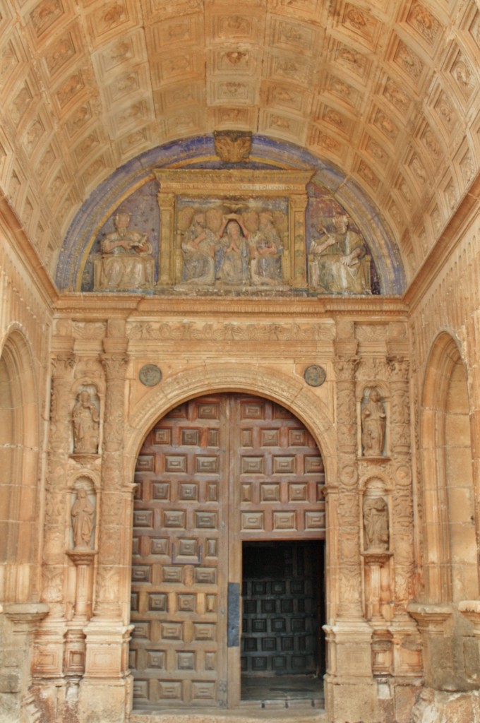 Foto: Colegiata - Santa María del Campo (Burgos), España