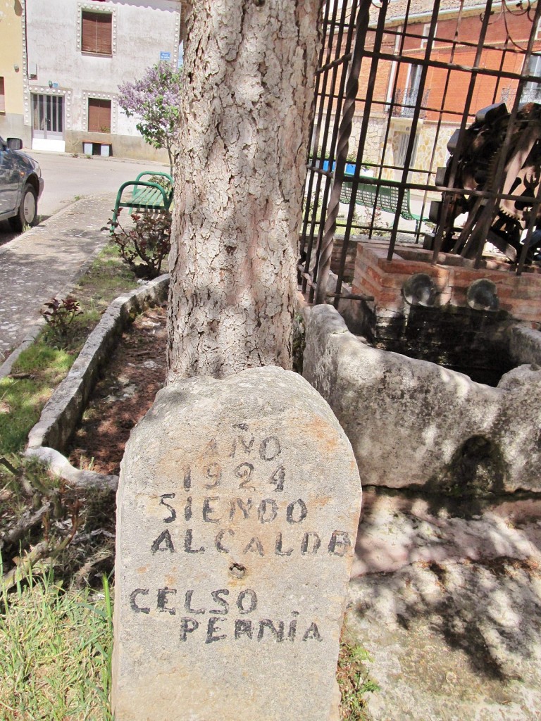 Foto: Dedicatoria - Mahamud (Burgos), España