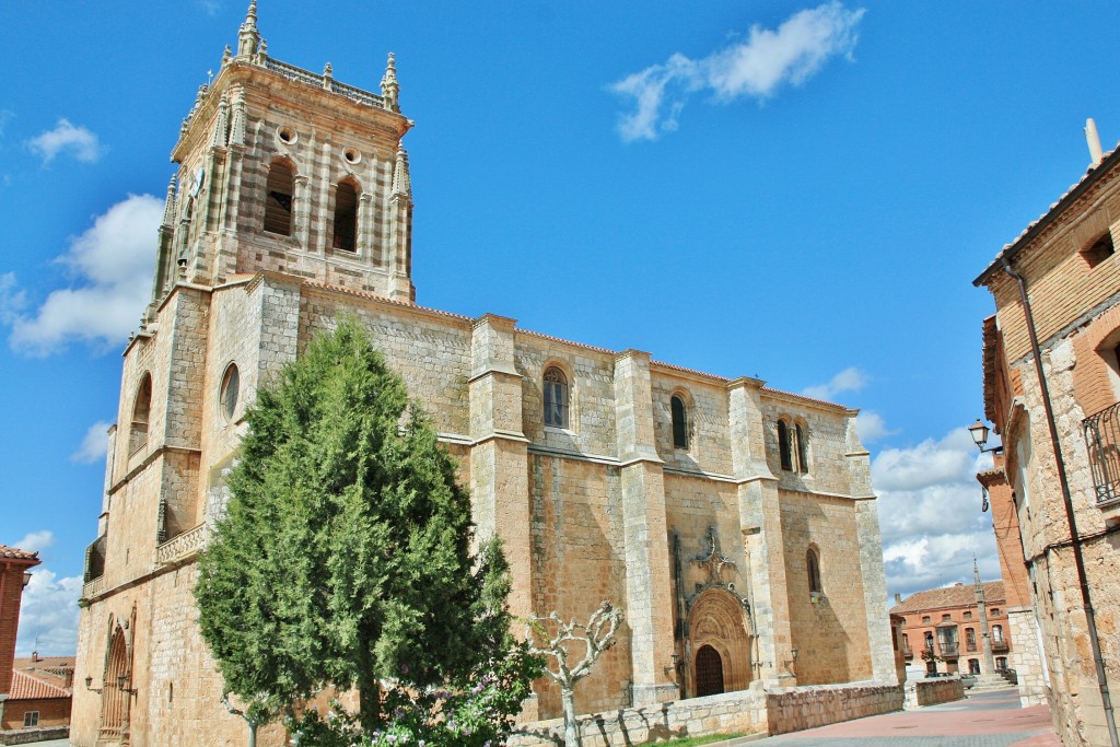 Foto: Iglesia de la Asunción - Villahoz (Burgos), España