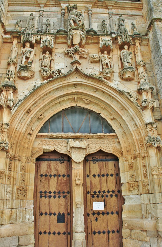 Foto: Santa María la Real - Sasamón (Burgos), España