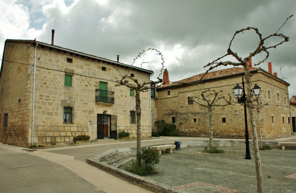 Foto: Vista del pueblo - Huermeces (Burgos), España