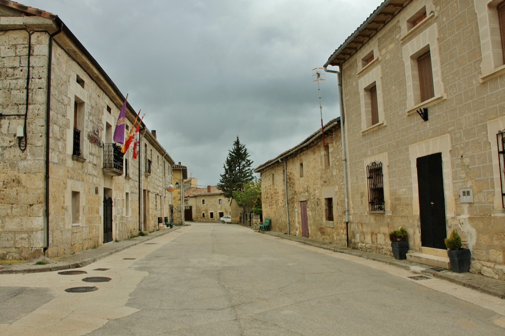 Foto: Vista del pueblo - Huermeces (Burgos), España