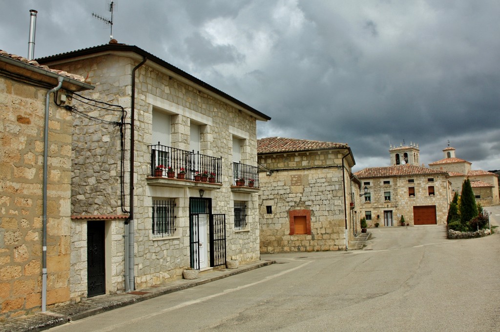 Foto: Vista del pueblo - Huermeces (Burgos), España