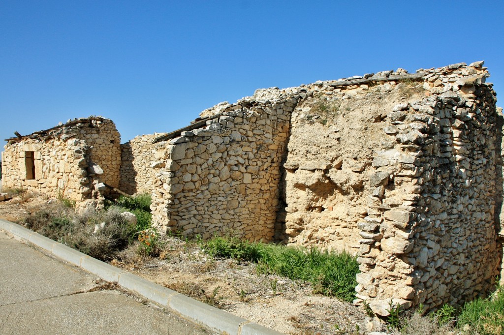 Foto: Recinto amurallado - Haza (Burgos), España