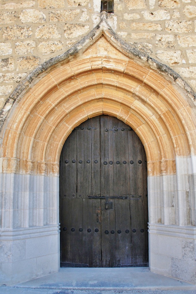 Foto: Iglesia San Miguel - Haza (Burgos), España