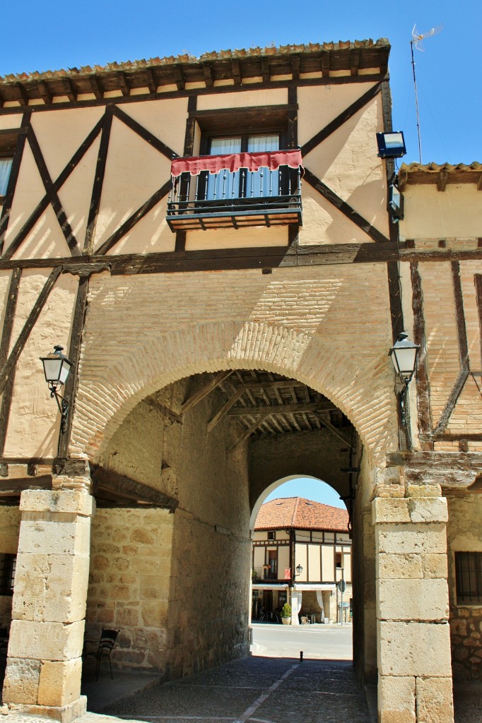 Foto: Puerta - Peñaranda de Duero (Burgos), España