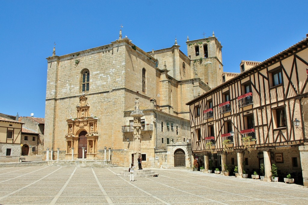 Foto: Plaza Mayor - Peñaranda de Duero (Burgos), España