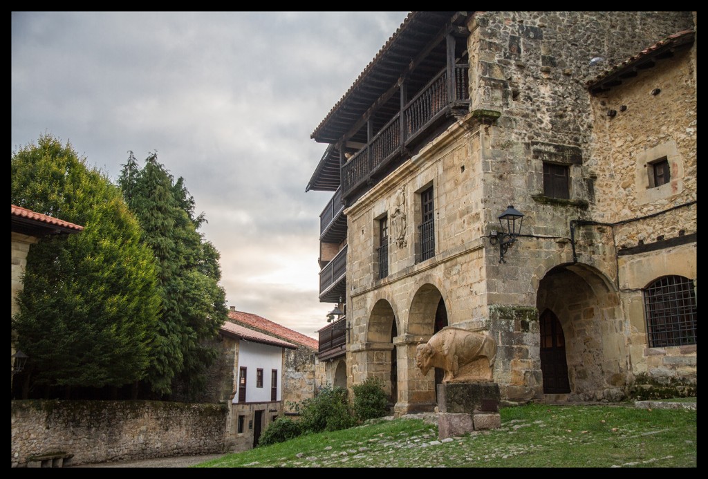 Foto de Santillana de Mar (Cantabria), España