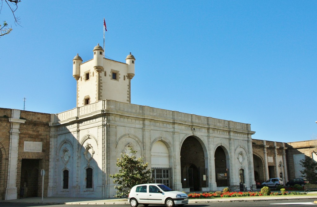 Foto: Puerta de la Tierra - Cádiz (Andalucía), España