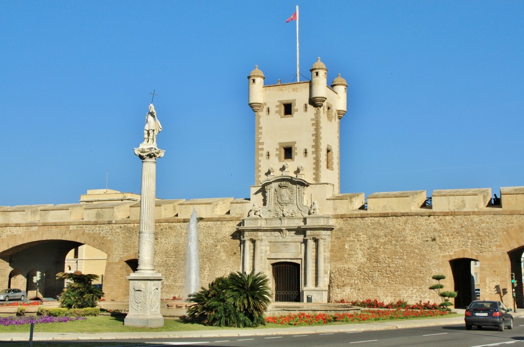 Foto: Puerta de la Tierra - Cádiz (Andalucía), España