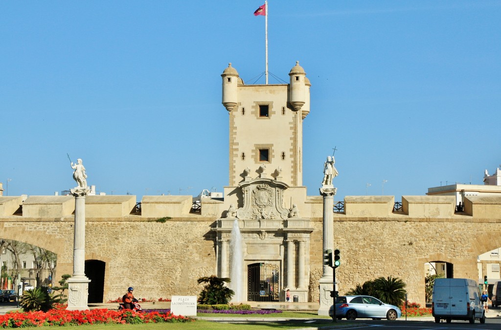 Foto: Puerta de la Tierra - Cádiz (Andalucía), España