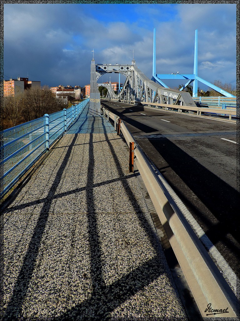 Foto: 141228-05 PUENTE SANTA ISABEL - Zaragoza (Aragón), España