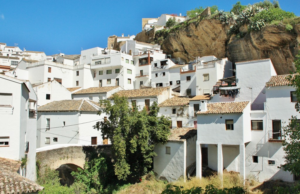 Foto: Centro histórico - Setenil de las Bodegas (Cádiz), España