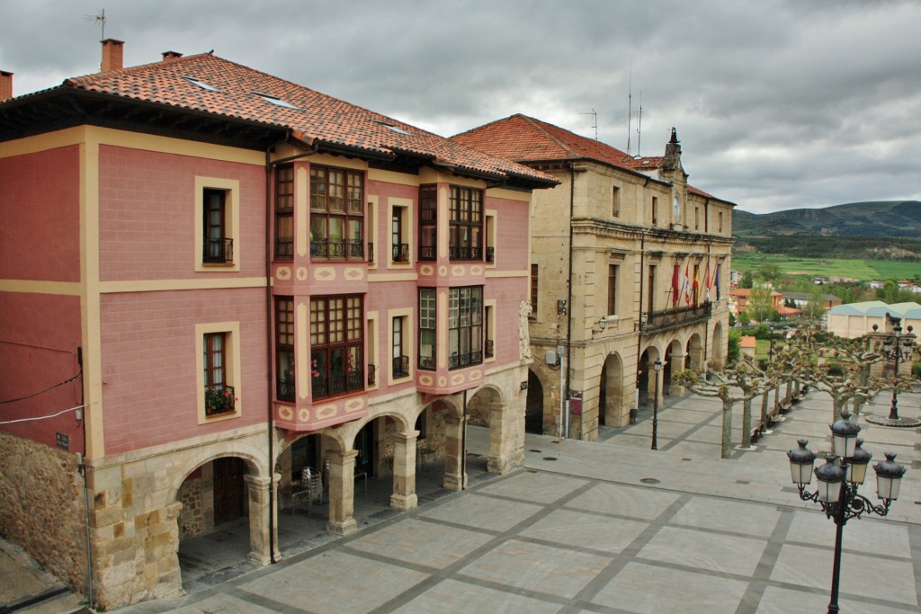 Foto: Plaza Mayor - Medina de Pomar (Burgos), España