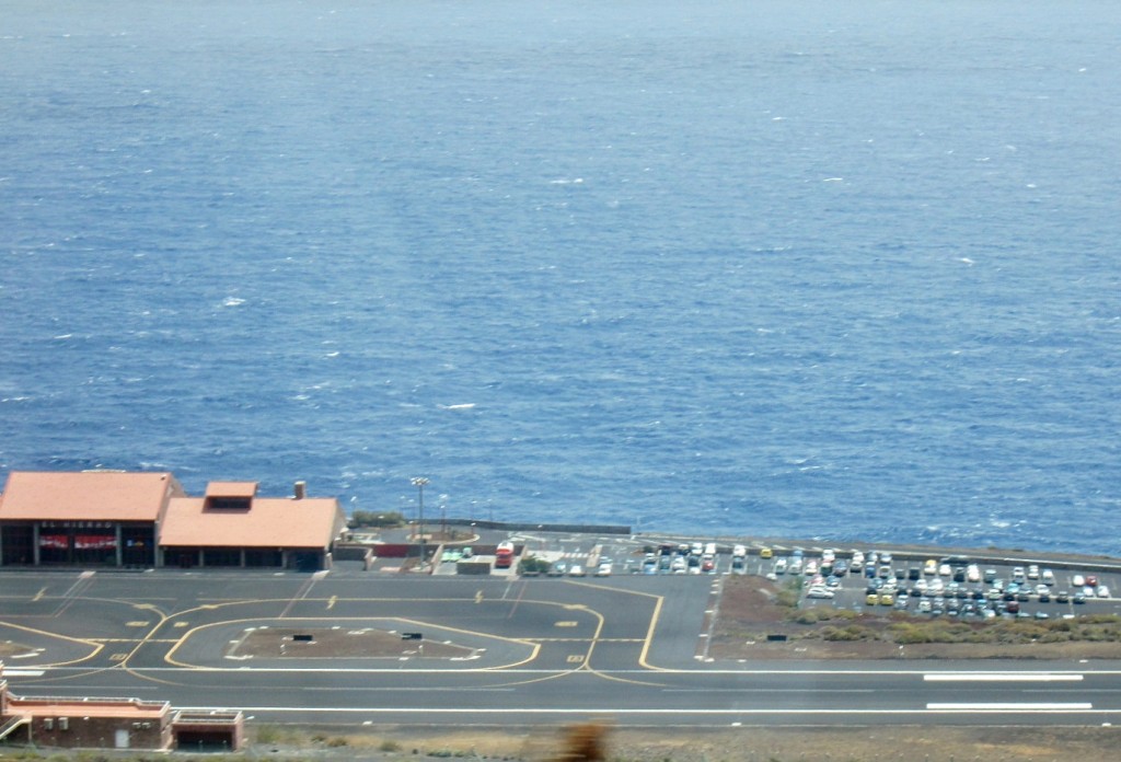 Foto: Aeropuerto - El Tamaduste (El Hierro) (Santa Cruz de Tenerife), España